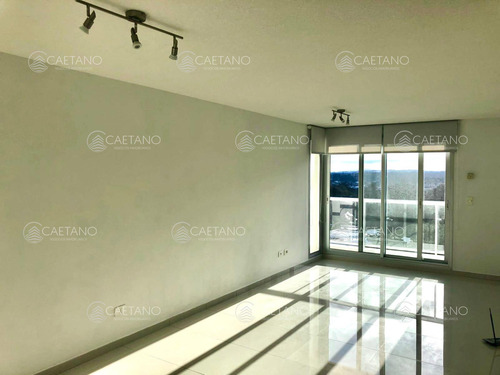 Venta Apartamento 2 Dormitorios 2 Baños Roosevelt, Punta Del Este