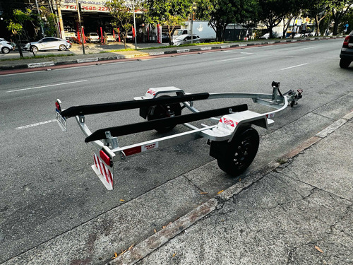 Carretinha Usada Emplacada Para Jet Ski - Galvanizada