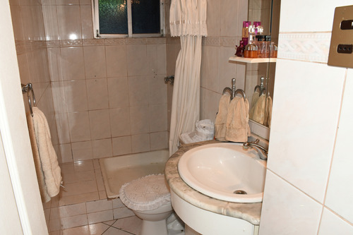 Casa Venta 5d 4b Servicios Metro Dominicos Terreno