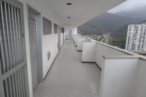 Imagen 12 de 15 de Apartamento En Venta Duplex En Res Aguja Azul Naiguata La Guaira Yohana Gomez