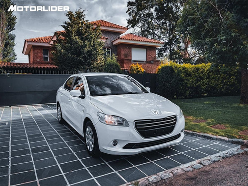Imagen 23 de 25 de Peugeot 301 Extra Full 1.2 | Permuta / Financia