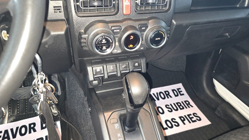 Suzuki Jimny 3p GLX L4/1.5 Aut