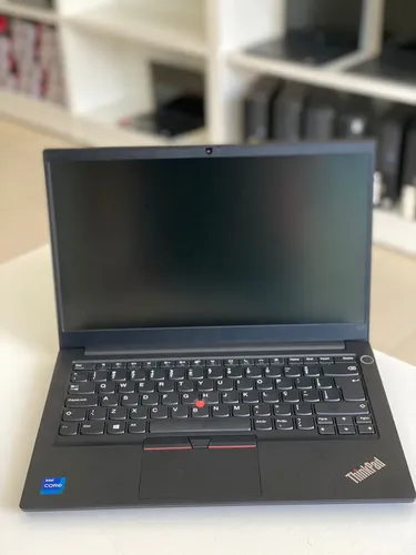 Notebook Lenovo E14 Intel Core I3 11ger 8gb 256gb Ssd Black