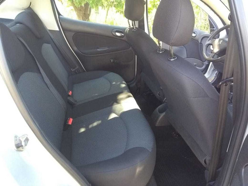 Peugeot 207 2012 1.4 Xr Flex 5p