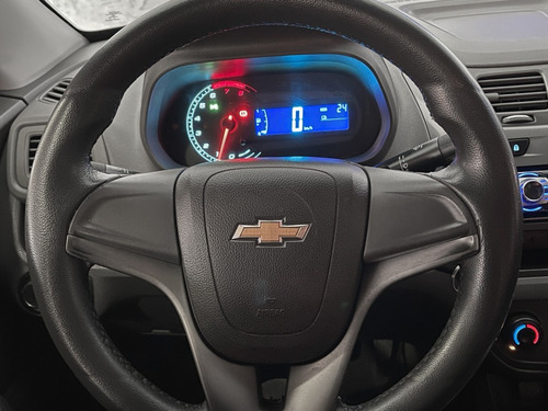Imagem 8 de 15 de Chevrolet Cobalt Lt 1.4 Flex 2012