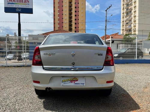 Logan 1.6 Expression 8v Flex 4p Manual