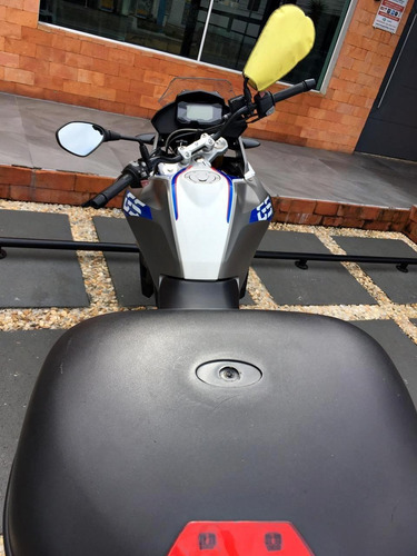 G 310 Gs