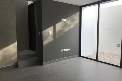 Imagen 12 de 16 de Venta De Loft En Temozon Norte