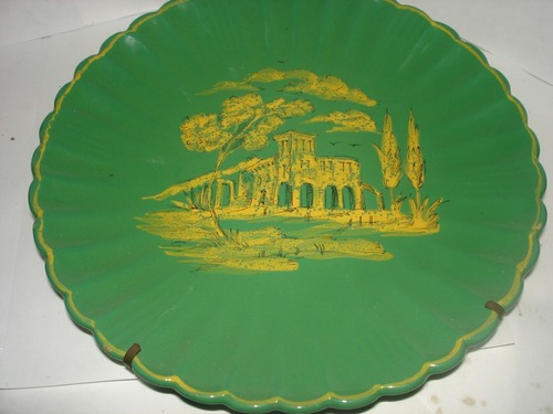 Plato De Porcelana Made In Italy Pintado A Mano Color Verde