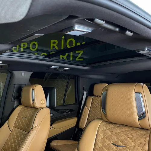 Cadillac Escalade 2023