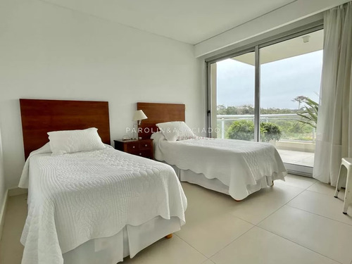 Apartamento En Venta En Terrazas De Villa Brava, Punta Del Este.