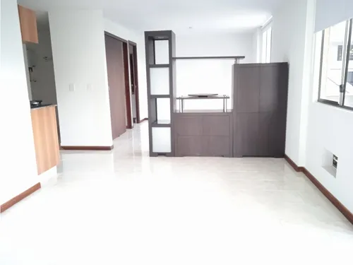 Apartaestudio En Arriendo Aguacatala Medellín