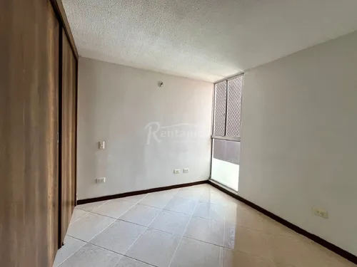 Apartamento En Arriendo En Camino Verde. Cod A776100