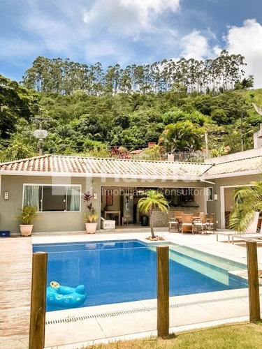 Imagem 6 de 15 de Excelente Casa Linear Em Área Nobre De Itaipava - 11242