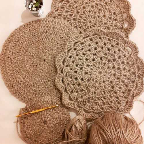 Individuales De Yute Trenzados Y A Crochet