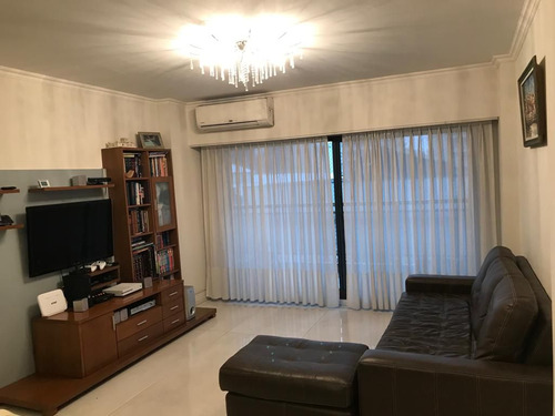 Departamento En Venta En Barrio Norte