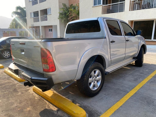 Imagen 3 de 10 de Toyota Hilux