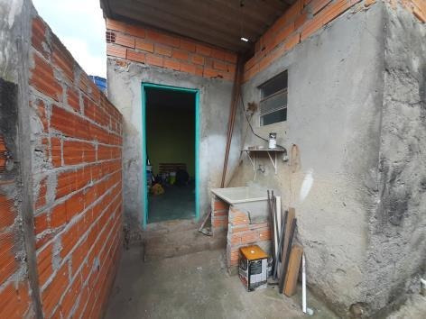 Imagem 13 de 15 de Terreno Com Casas No Jardim Planalto - Ven63