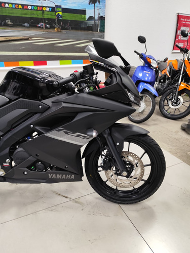 Yamaha Yzf R15 2024 / 1.147 Km