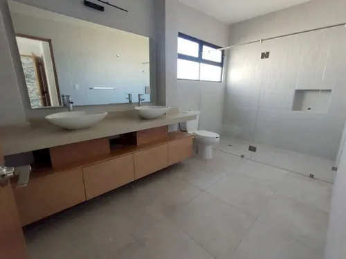 Casa Nueva En Venta En Club De Golf Paraiso Cuntry Club, Emiliano Zapata Morelos.