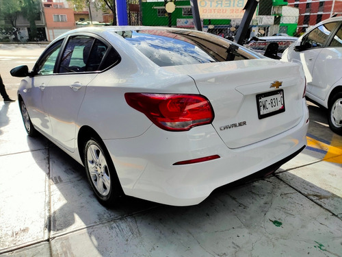 Imagen 5 de 15 de Chevrolet Cavalier 2019 1.5 Ls Transmisión Manual