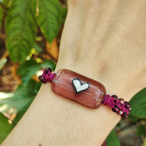 Imagen 5 de 9 de Pulsera Tejida Chaquiron Corazón Morado