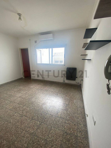 Venta Ph En La Plata 19 E 32 Y 33