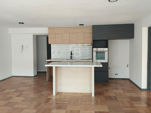 Departamento Remodelado Con Excelente Ubicación .