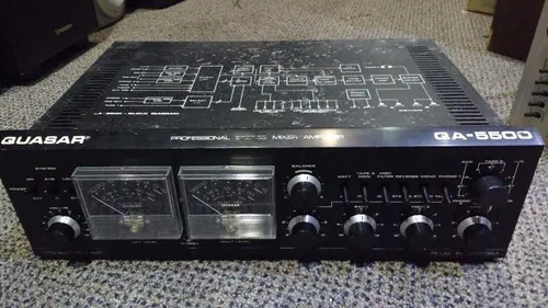 Amplificador Quasar Qa-5500 Original Da Época (Usado)