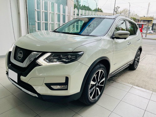 Nissan X-Trail 2.0 Exclusiv 2 Row Hybrid