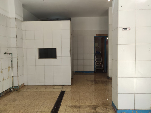Imagen 4 de 10 de Venta Local A La Calle Apto Todo Rubro - Almagro