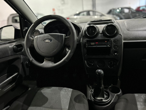 Ford Fiesta 1.0 MPI HATCH 8V FLEX 4P MANUAL