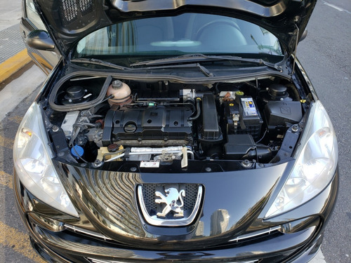 Peugeot 207 Feline 3 Puertas 2012 Impecable