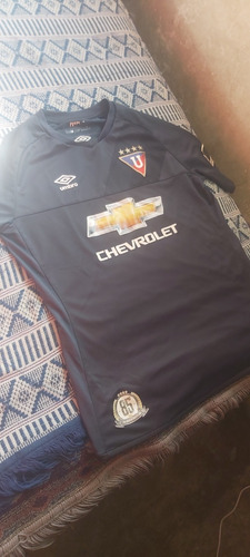 Camiseta De Liga De Quito Umbro Talla S Mujer 