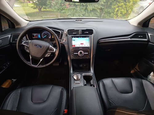 Imagen 13 de 20 de Ford Mondeo Titanium Ecoboost