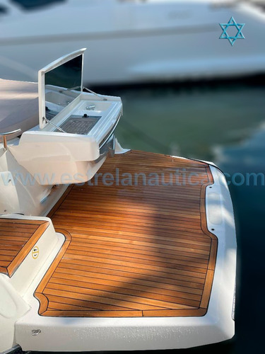 Imagem 4 de 10 de Lancha Cranchi 42 Barco Iate N Ferretti Azimut Catamara