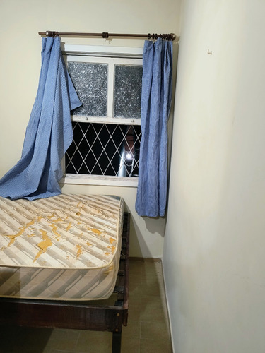 Alugo Casa Duplex Com 3 Quartos Em Ibicuí, Mangaratiba (na Rua Da Praia Principal)