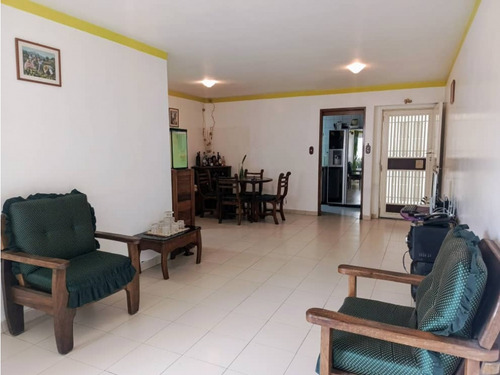 Apartamento En Venta Urb Las Minas Res Parque Ávila 2 San Antonio