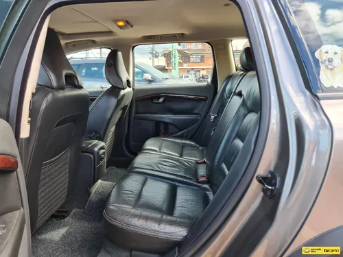 Volvo Xc70 3.2cc At Aa 4x4