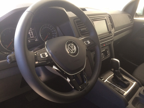 Imagen 7 de 25 de Volkswagen Amarok 2.0 Comfortline 4x2 180 Automatica At 2023