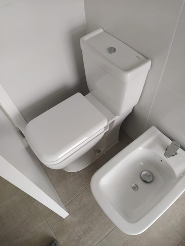 Imagen 15 de 24 de Apartamento En Venta De 2 Dormitorios C/ Cochera En Playa Mansa