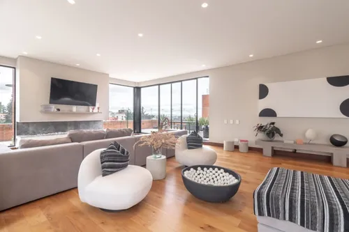 Apartamento En Arriendo En Los Rosales. Cod A23609