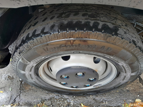 Iveco Daily 35160 2023 Com Baú Alumínio Completa 44 Mil Km
