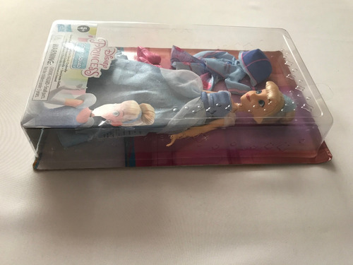 Cenicienta Estilos Casual Y Clasico Comfy Squad Disney Princ (Usado)