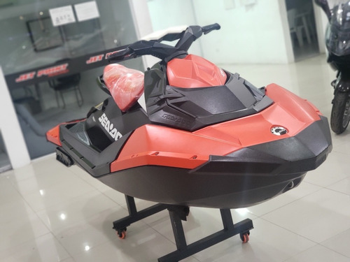 Imagem 3 de 12 de Sea Doo Spark 90hp