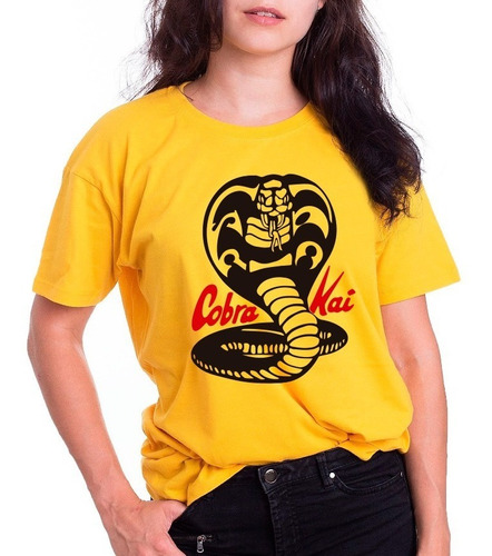 Camiseta Femenina Amarilla Cobra Kai