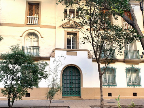 Neoclásico Francés 1927, Clásico, Amplio. Barrio Lastarria.