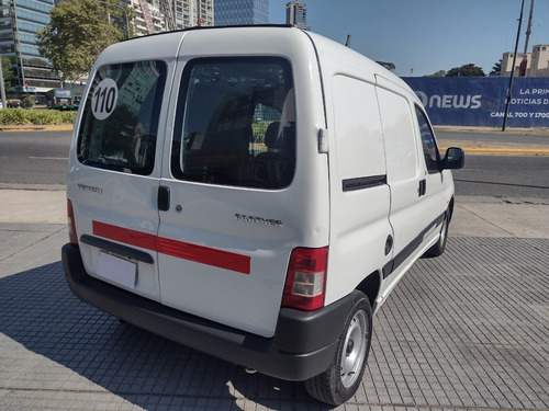 Imagen 8 de 16 de Peugeot Partner Blanca