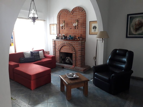 Imagen 2 de 14 de Se Vende Duplex 4 Dorm/3 Baños/patio/coche. En Bº Gral Paz