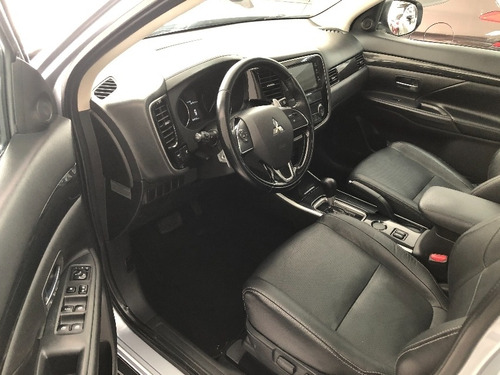 Outlander 2.0 C/ Teto Aut 2017